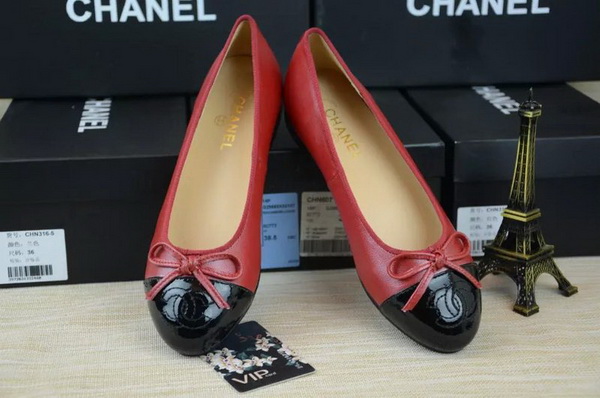 CHANEL Shallow mouth flat shoes Women--071
